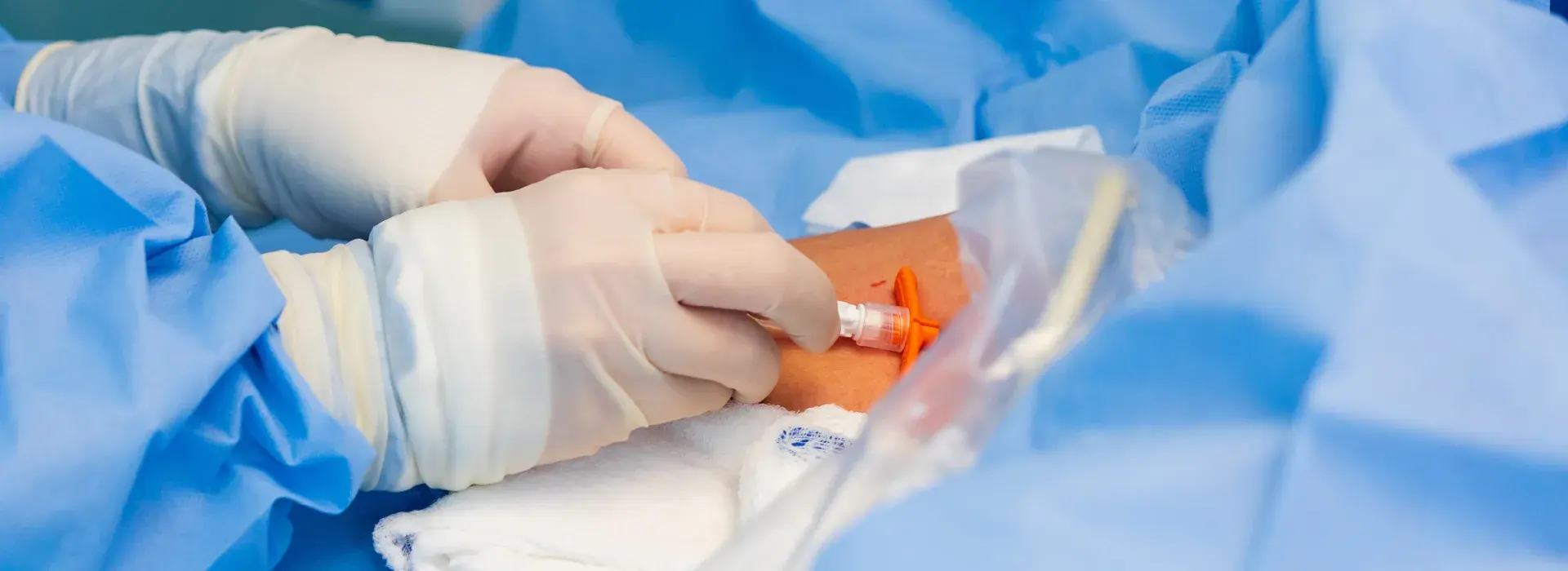 Diplomado en Acceso vascular de catéter venoso central vía periférica PICC 