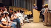 Proyecto de Mercadeo llevó a estudiantes javerianos a Bogotá para conocer a Levapan, empresa líder de la panificación en Colombia 