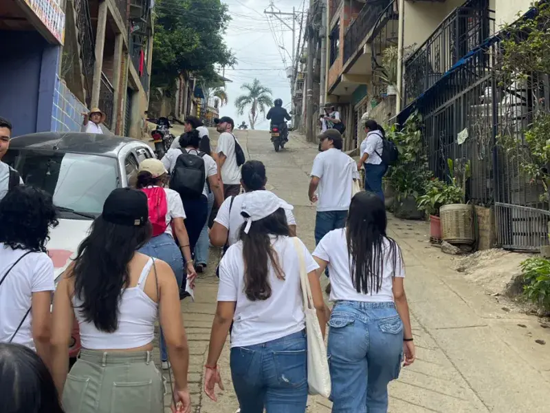 La Javeriana Cali ha impactado a 49 familias a través del Consultorio del Hábitat