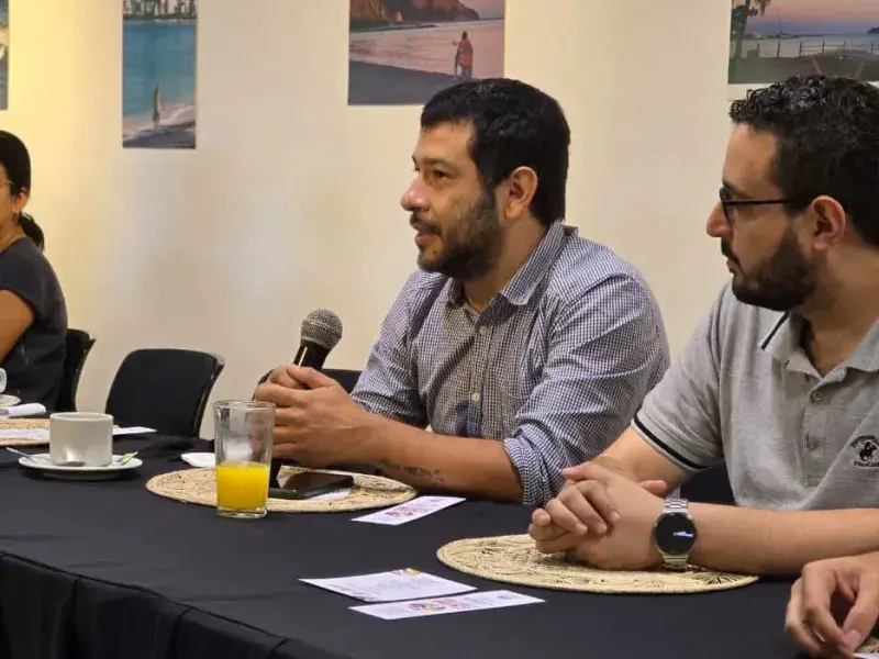 Egresados javerianos reflexionaron sobre liderazgo, humanidad y transformación social