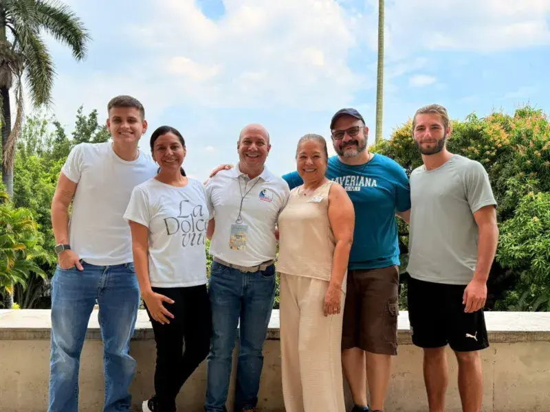 “Aprendí a caminar”: la transformación de un estudiante europeo en las calles de Cali 