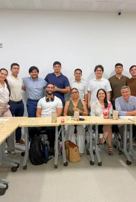 Capstone I, una experiencia para enfrentar problemas económicos reales