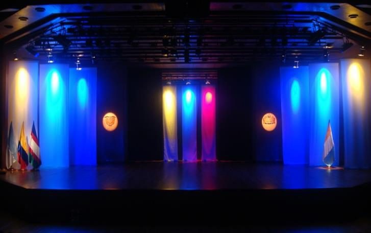 Iluminación escénica DMX del Auditorio ABC